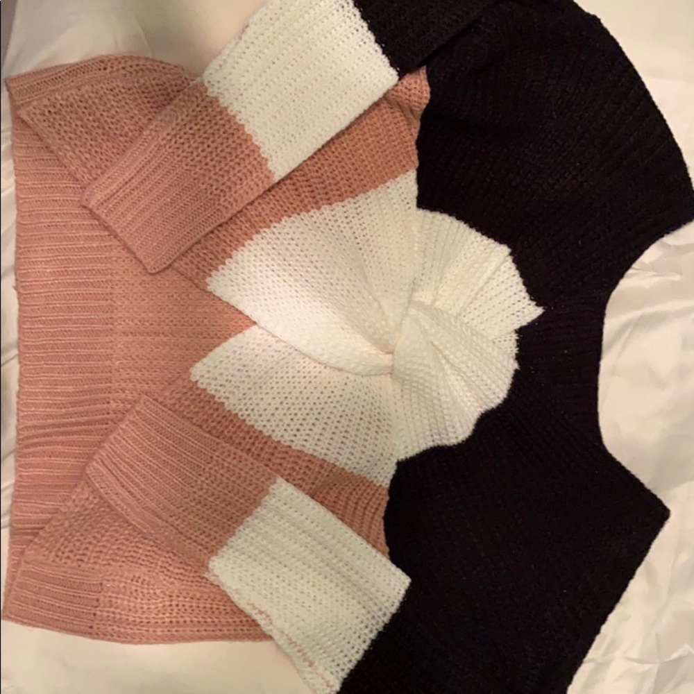 sweater that can be worn two ways!